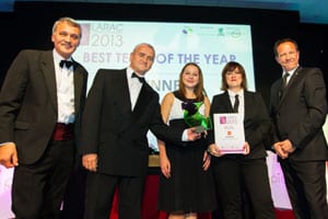 Best Team of the Year went to Aylesbury Vale. The winners are pictured with (l) Colin Kirkby and (r) Simon Crook of Biffa.